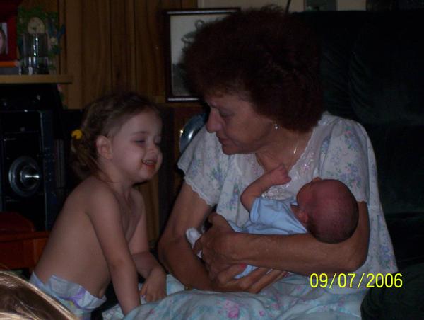 Mom & Kenzee with new baby JOn